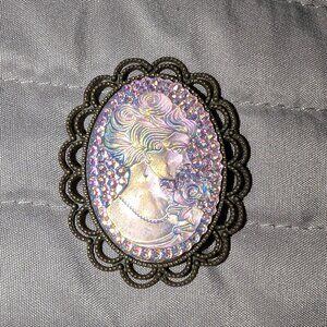 Aurora Borealis Rhinestone Cameo Brooch Pin 6337